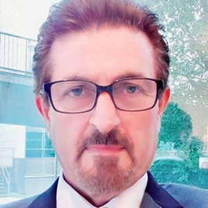 دیاکۆ هاشمی